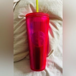 BRAND NWT Starbucks Summer 2023 Neon Pink Dragonfruit Venti 24 oz Tumbler.